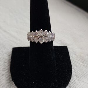 Elegant Silver Women's Ring